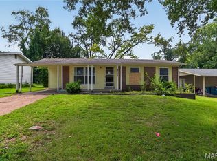 8428 Jacklin Ave, Hazelwood, MO 63042