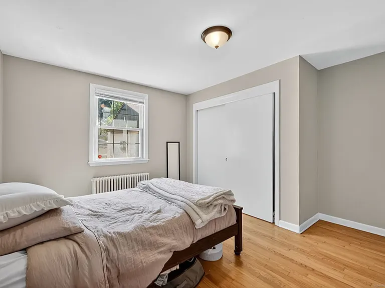 319 Main St #1 — Photo 12