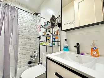 Rented by Doorway NYC, LLC