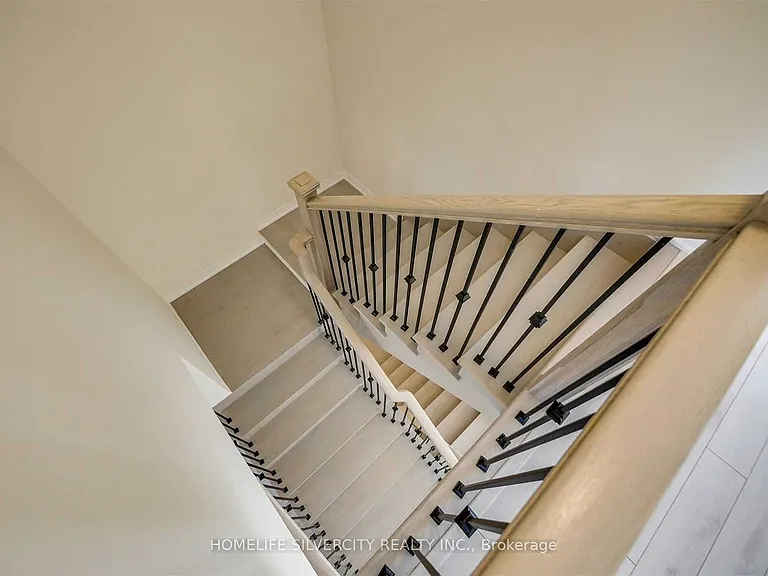 53 Ravenbury St — Photo 27