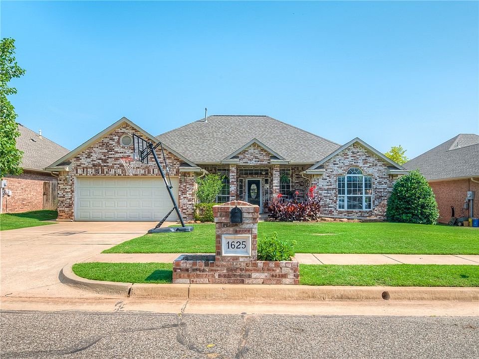 1625 Fairmont Ln, Edmond, OK 73013 Zillow