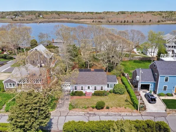25 West Ave, Marion, MA 02738