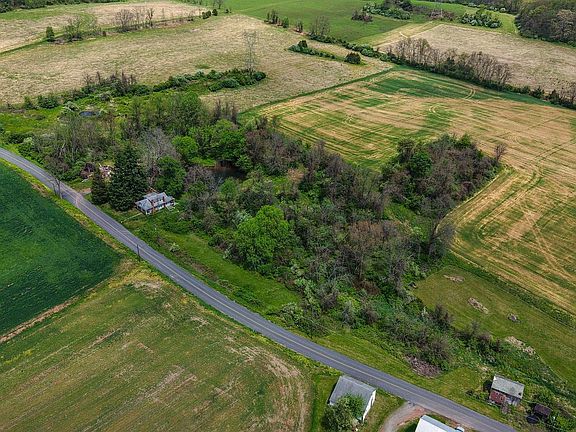 41st image of 491 Gunhart Rd