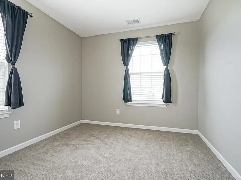 465 Wistar Pl — Photo 20