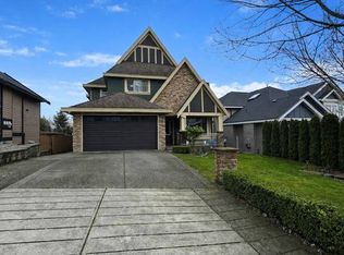 5536 189a St #1, Surrey, BC