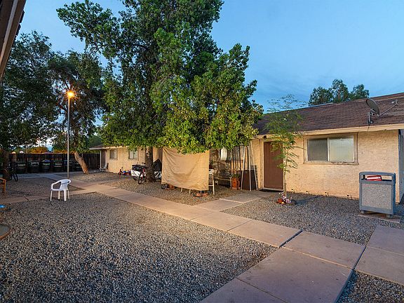 3rd image of 3004 E Waltann Ln