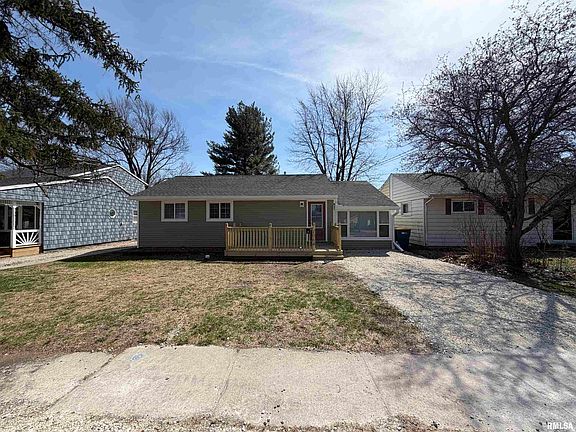 2nd image of 1064 Johnston St
