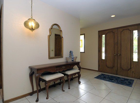 2nd image of 2103 E Fremont Ct