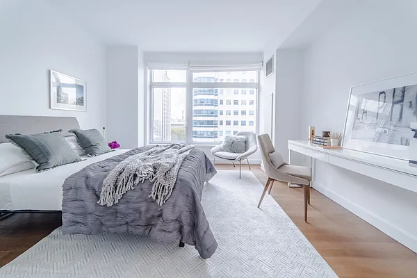 Sold by Compass | media 26