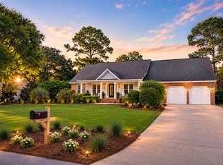 614 E Hobcaw Dr, Mount Pleasant, SC 29464