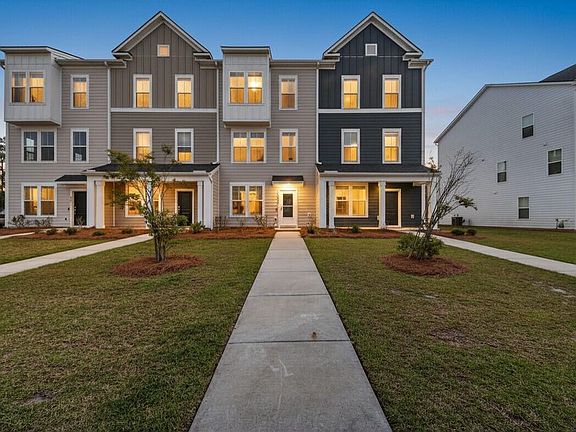 2nd image of 861 Recess Point Dr