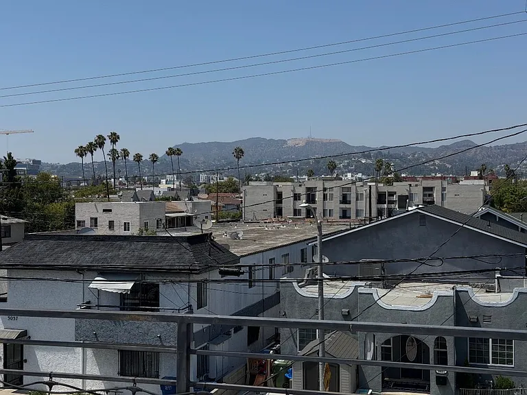 Serrano Place — Photo 32
