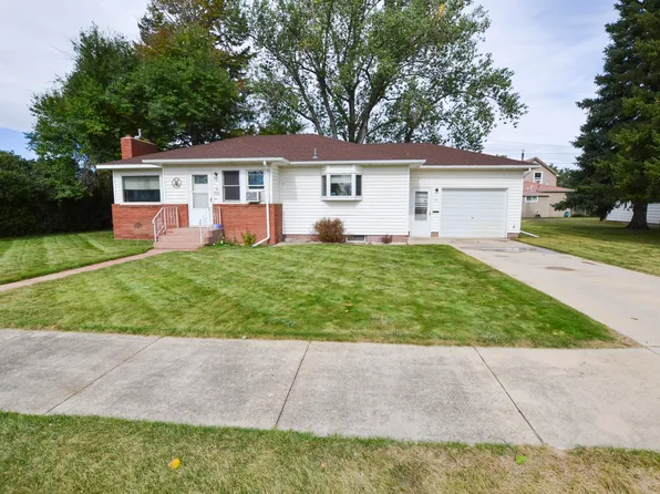 510 E Montana St, Lewistown, MT 59457