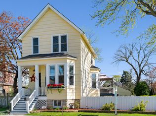 9409 Jefferson Ave, Brookfield, IL 60513