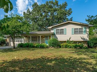 1632 Green Hill Dr, Hixson, TN 37343