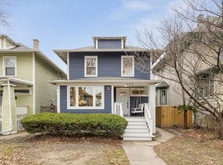 843 Highland Ave, Oak Park, IL 60304