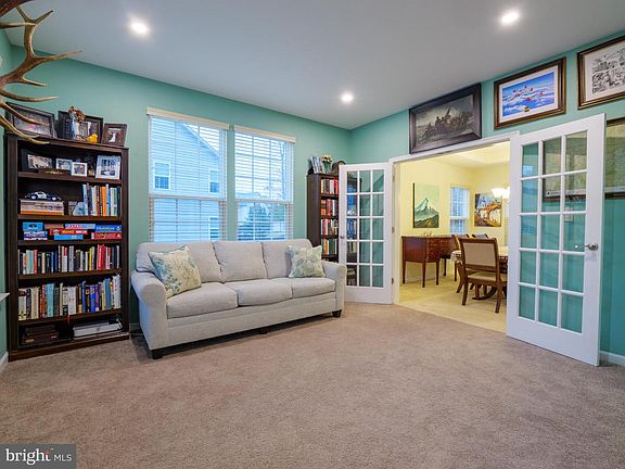 4th image of 3412 Saint Marys View Rd