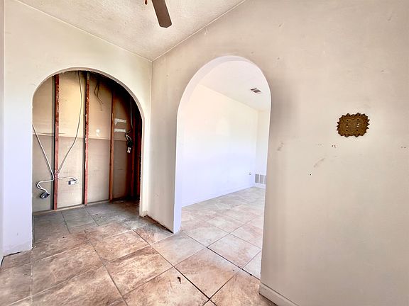 3rd image of 113 Rhett Pl