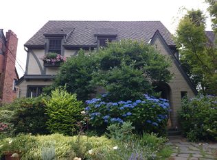 906 36th Ave, Seattle, WA 98122