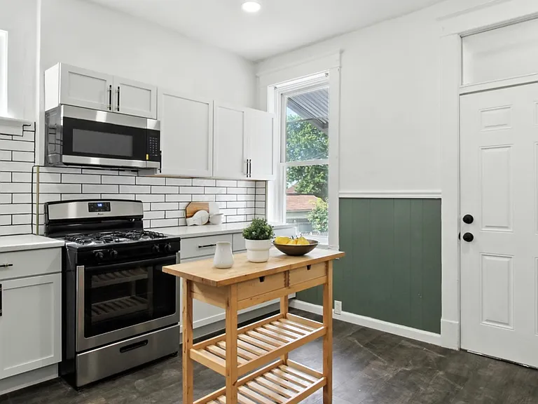 6451 S Kingshighway Blvd — Photo 11