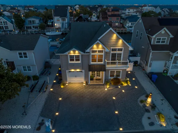 506 Bayview Drive, Toms River, NJ 08753