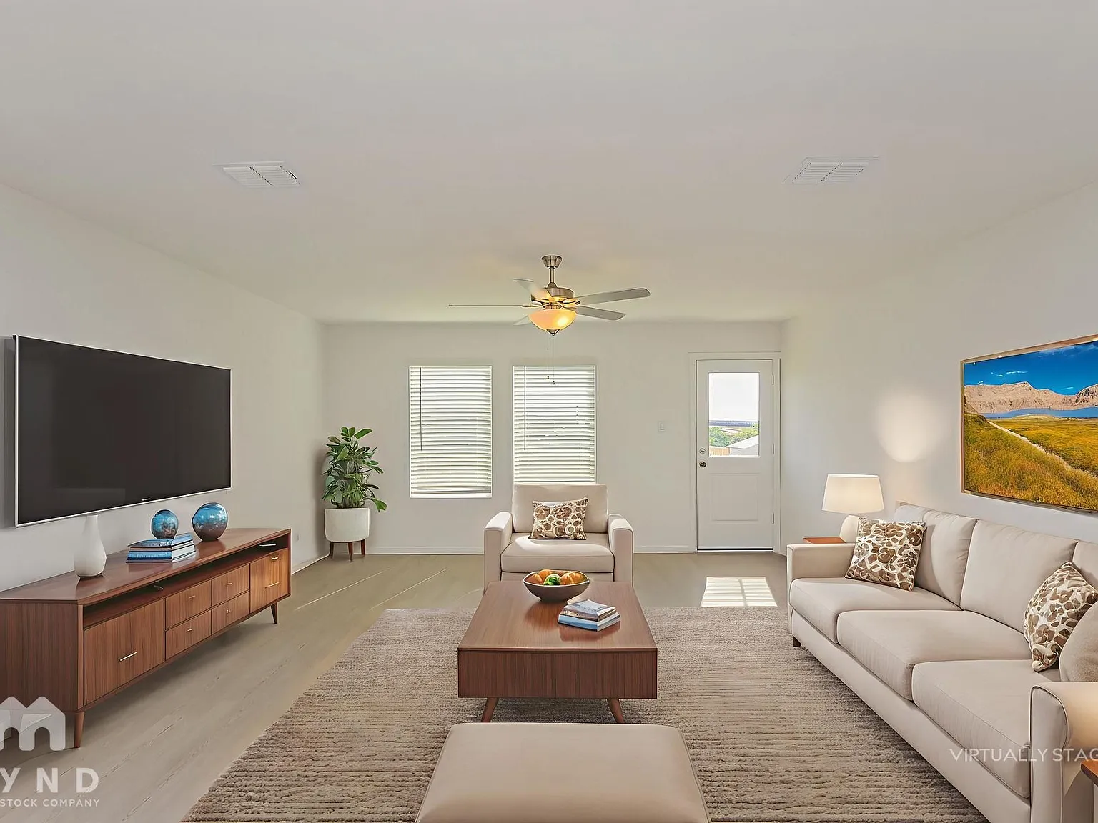 3 bed, 2.0 bath, 1474 sqft, $2,375 — Photo 2