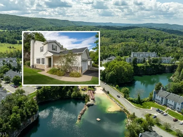 36 Portsmouth Ct, Hamburg Boro, NJ 07419