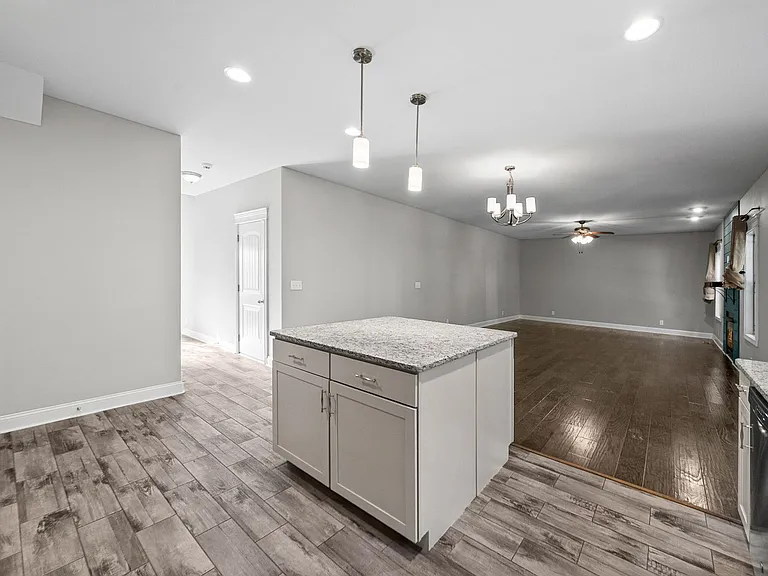 1381 Morning Star Dr — Photo 17