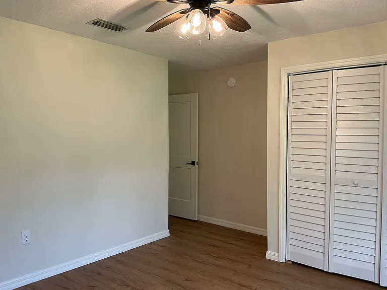 512 Poppell Dr — Photo 18