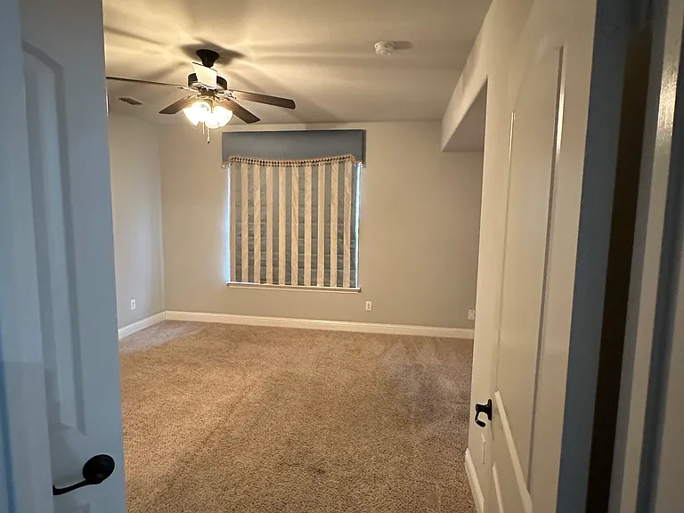 1812 Jace Dr — Photo 22