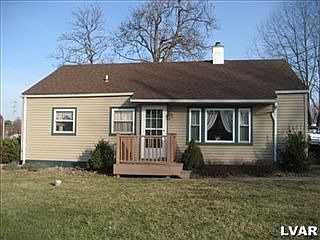 1st image of 12 East Ln