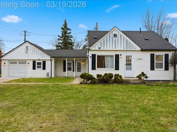 24800 Ann Arbor Trl, Dearborn Heights, MI 48127