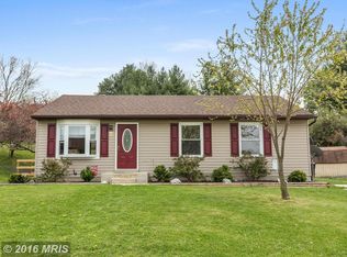 215 Stacy Lee Dr, Westminster, MD 21158