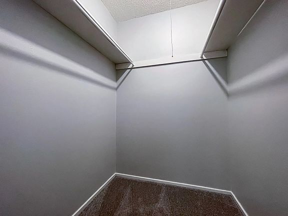 Walk-in Closet | Plantation Flats | North Charleston, SC