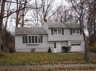 25 Miller Rd, Wayne, NJ 07470