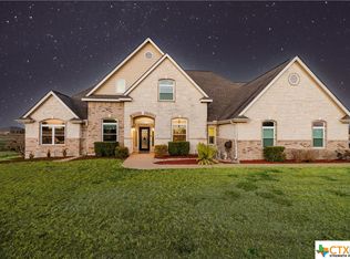 140 Comanche Cir, Hutto, TX 78634