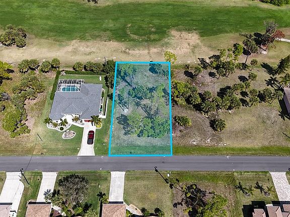 2nd image of 242 Marker Rd #628