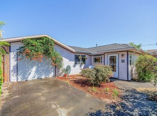 5261 SE Ogden St, Portland, OR 97206