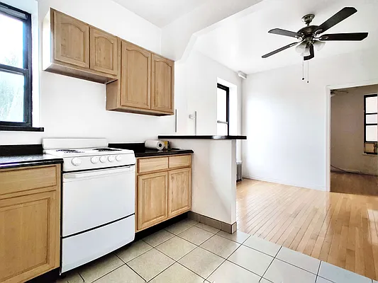 Rented by Union Square Property Management | media 12