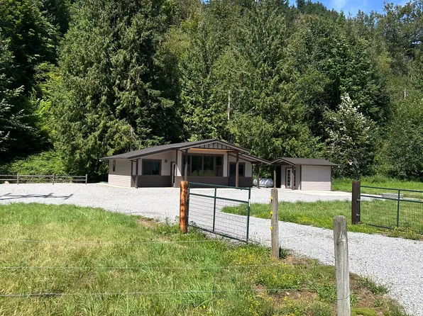 5722 Reese Hill Rd, Sumas, WA 98295