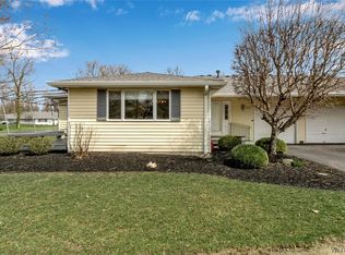 5861 Goodrich Rd APT 1A, Clarence Center, NY 14032