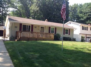 1846 Holliday Dr SW, Wyoming, MI 49519