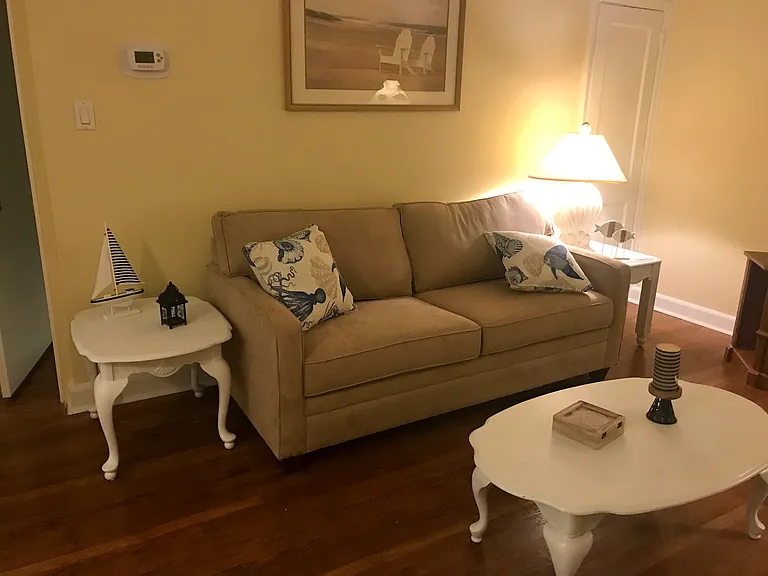 102 N Harding Ave #B — Photo 8
