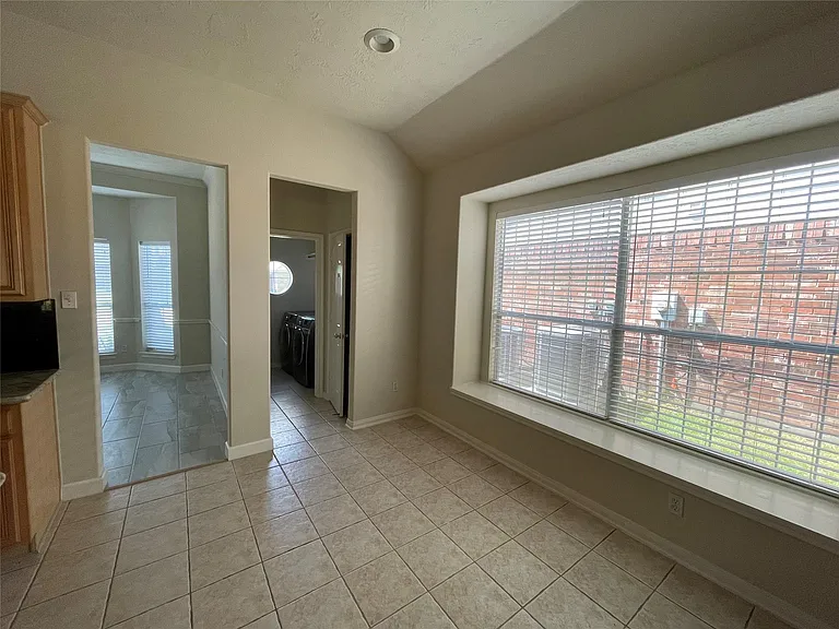 5934 Heathmoor Ln — Photo 14