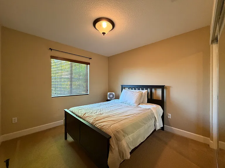 202 Rodin Ln — Photo 16