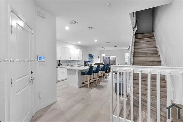 25057 SW 108th Ave — Photo 3