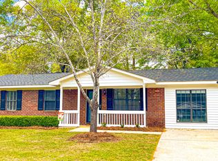 202 Woods Trl, Perry, GA 31069