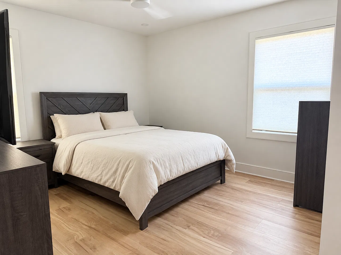 3 bed, 1000 sqft, $2,895 — Photo 4
