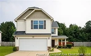 377 Roanoke Dr — Photo 2