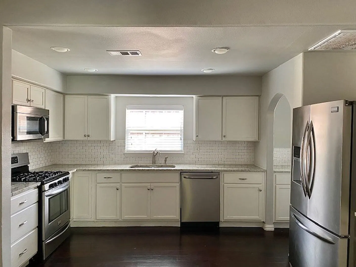 Historic Downtown Frisco CharmWalkable, Stylish, and Move-In — Photo 4